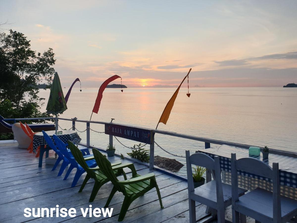 Gurara Dive Resort Tapokreng Esterno foto